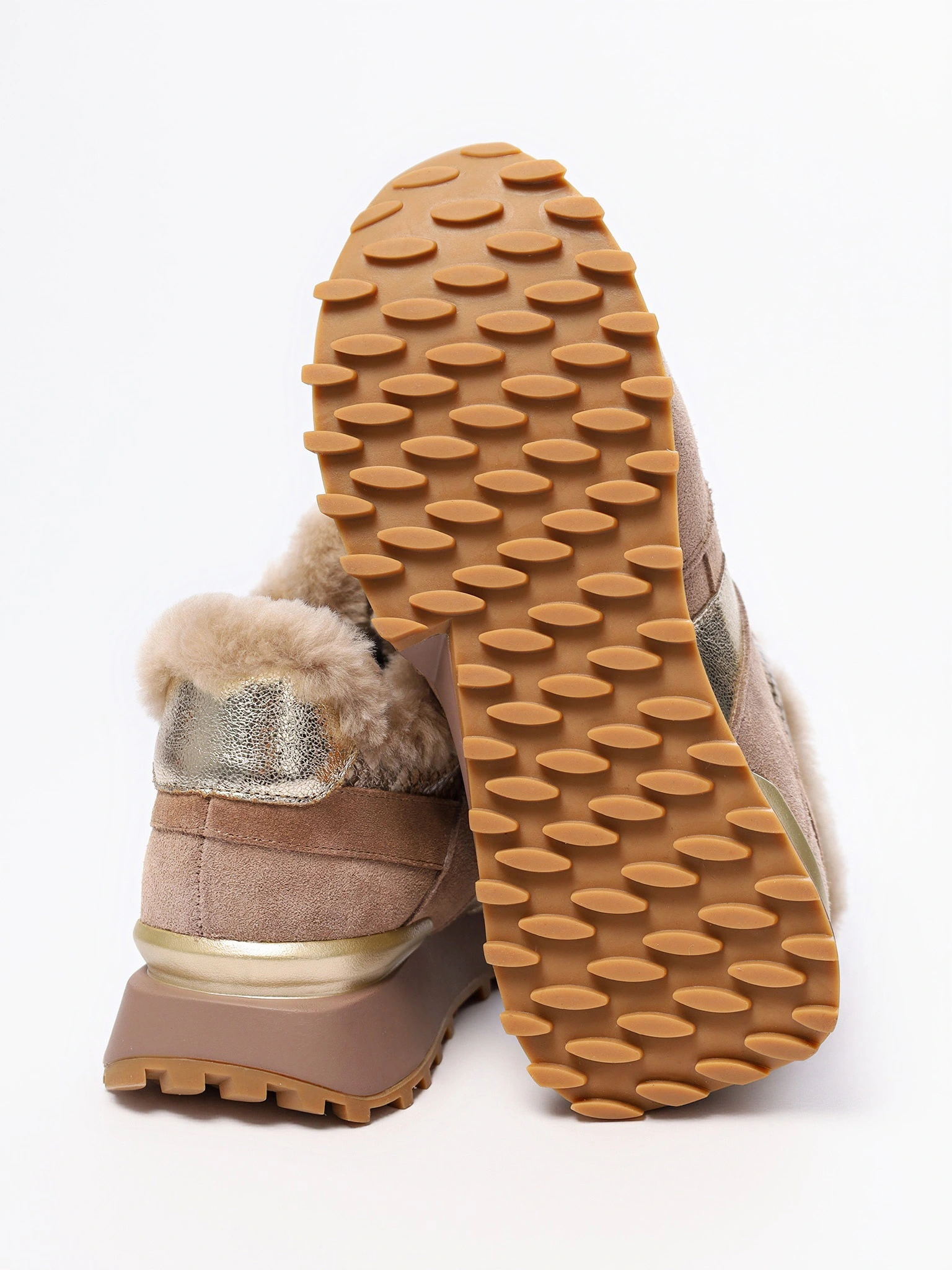 Кроссовки комбинированные темно-розового цвета с оторочкой на рельефной подошве